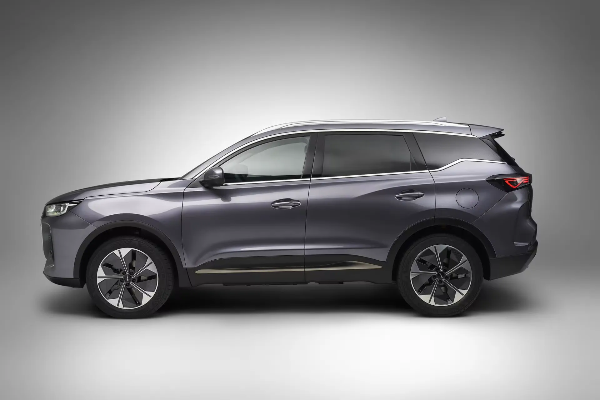 EBRO s700 Luxury - Vista lateral